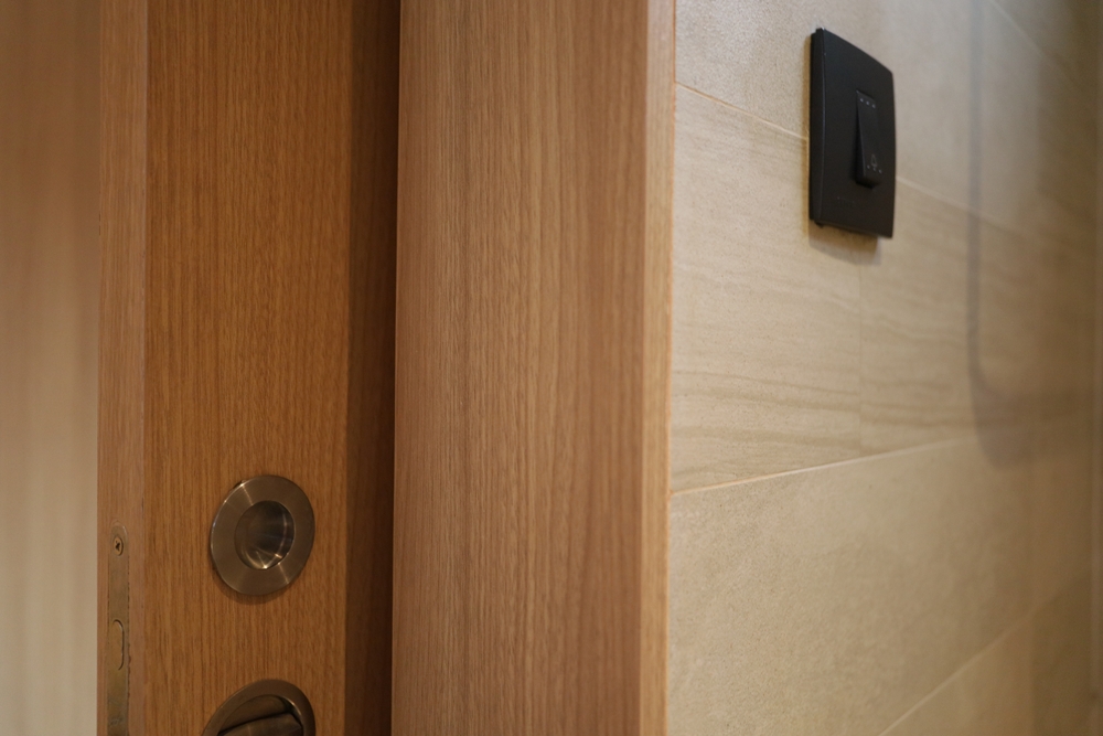 ¿Cuáles son las ventajas de poner puertas correderas en la oficina?